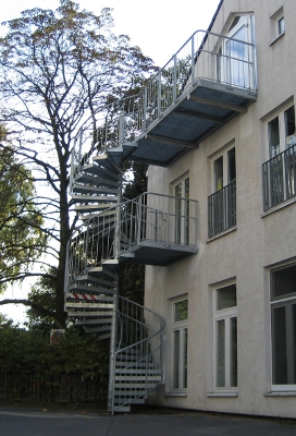 BAVEG-Fluchttreppe, Bild AST1135